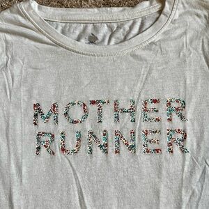 Rabbit Mother Runner tee, small